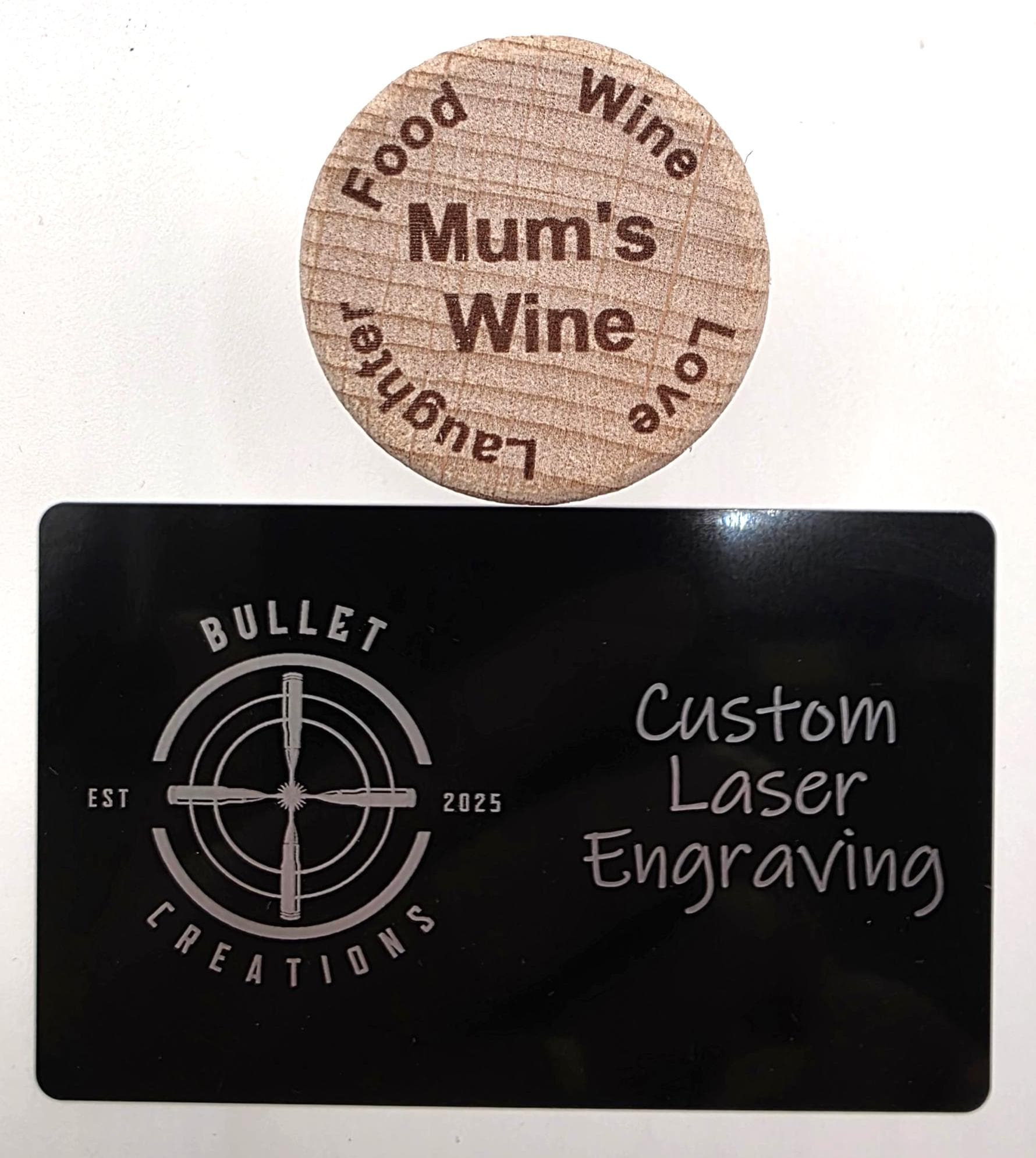 Wine bottle stoppers with message